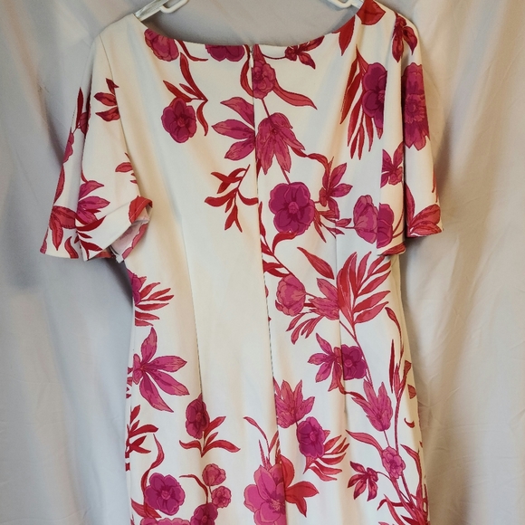 Woman's Dress white with floral size 14 - Picture 6 of 8